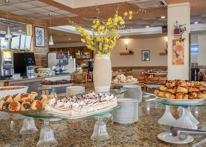 מלון Sandy אלבנה