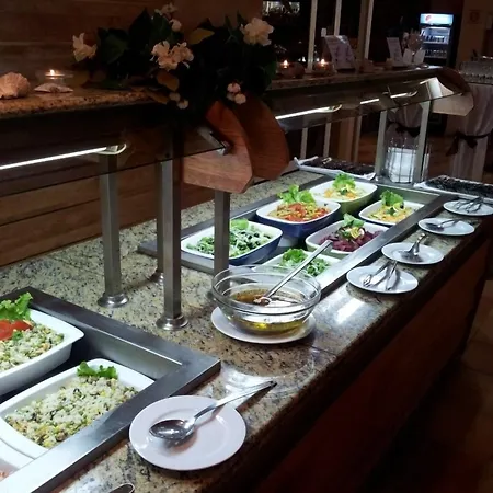 Хотел сенди бийч