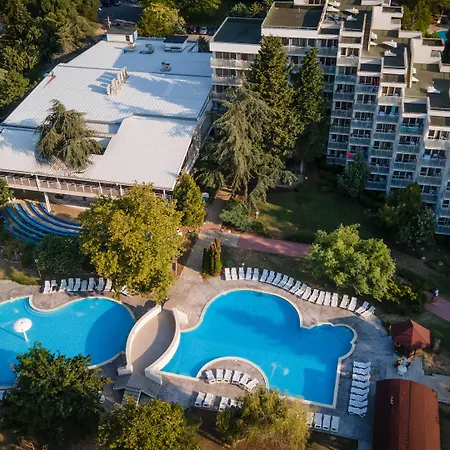 сенди бийч 4*