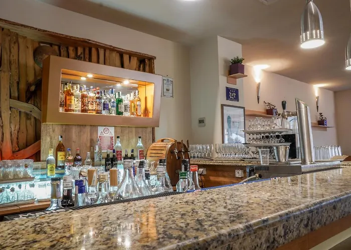 Хотел сенди бийч 4*